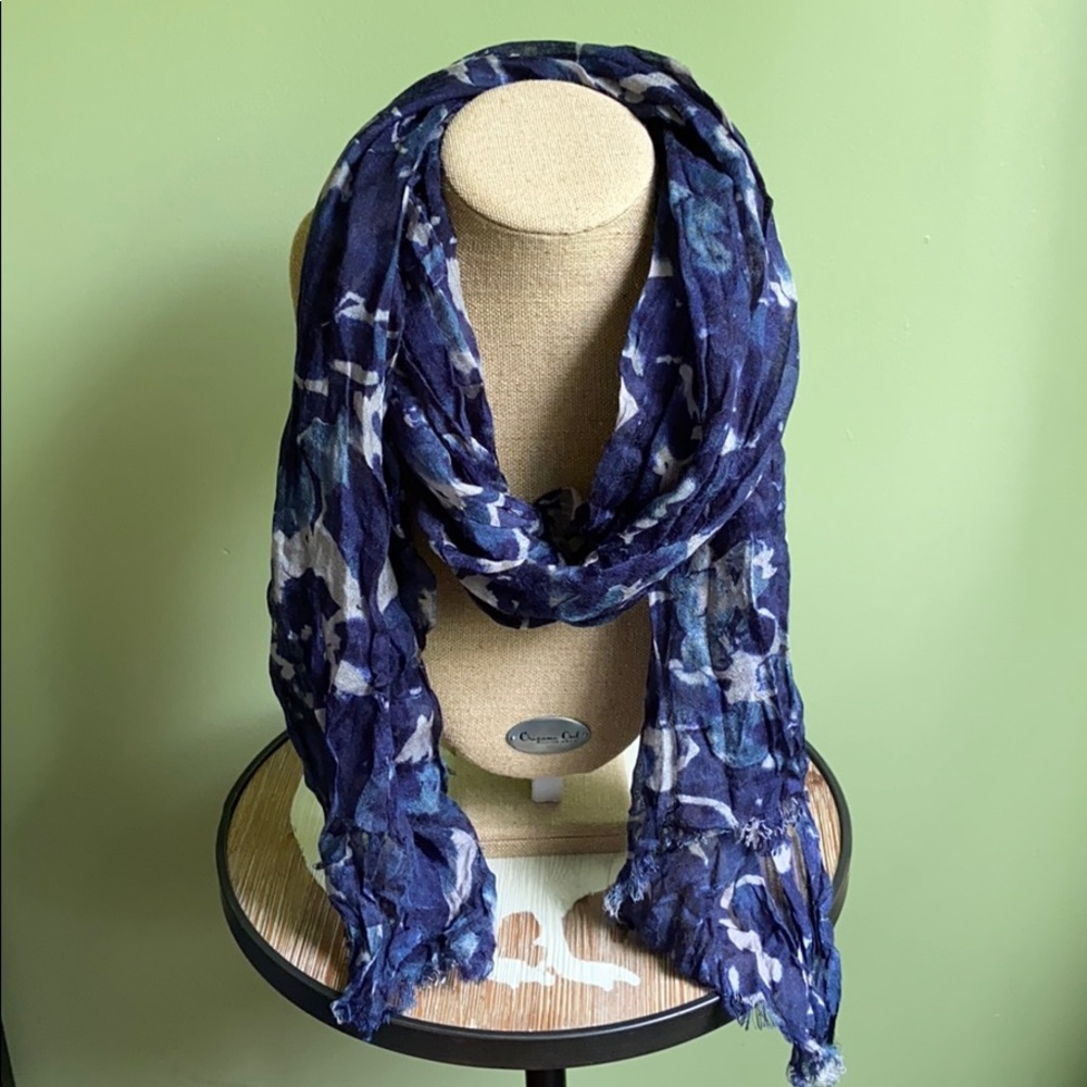 Light weight scarf